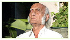 Hira Ratan Manek